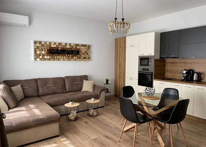 La Luna - High-End 2Bd Flat In The Top Centre By Flat Mаnager