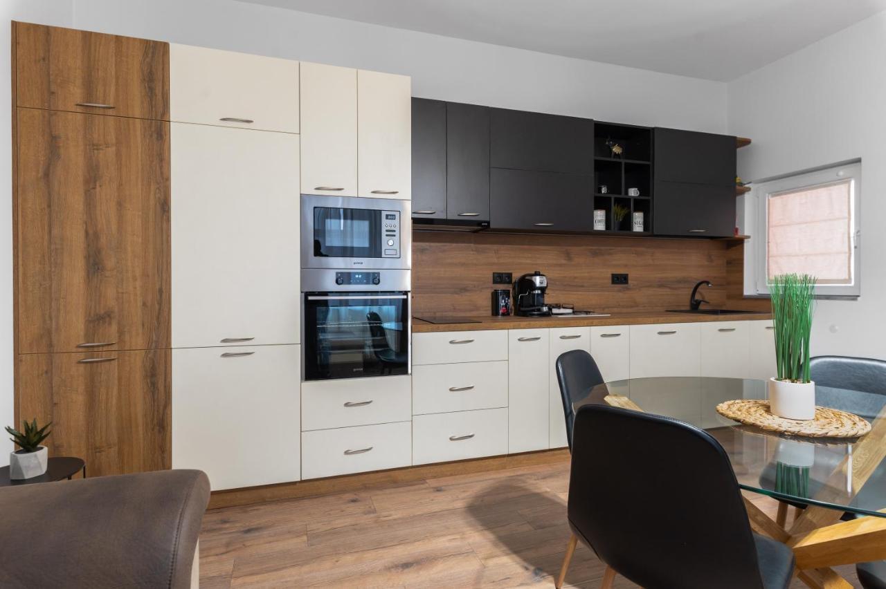 La Luna - High-end 2bd Flat In The Centre By Flat Mаnager דירה *