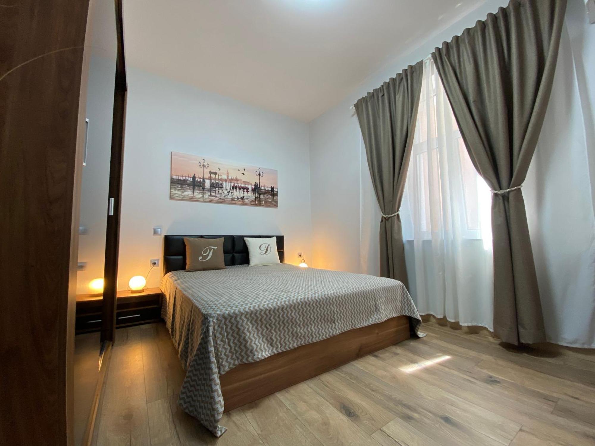 La Luna - High-end 2bd Flat In The Centre By Flat Mаnager *